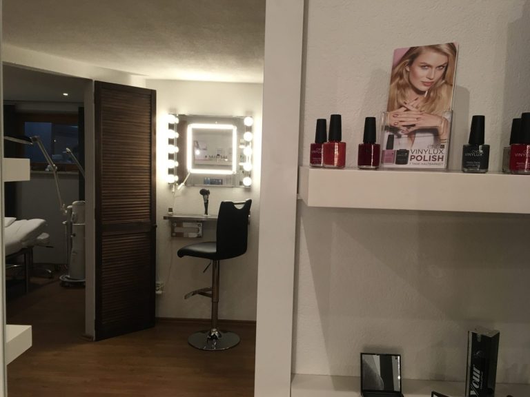 Studio-20-2-1-scaled